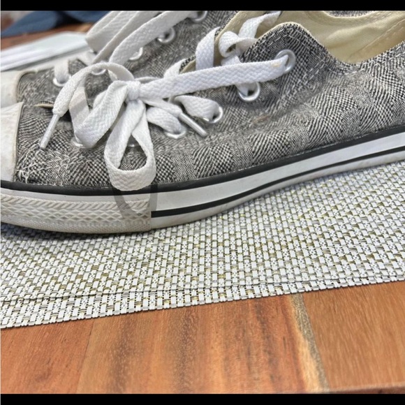 Women’s Converse Shoes - Picture 3 of 3
